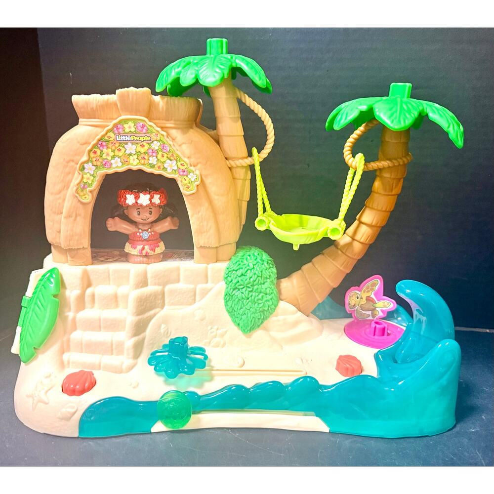 Fisher-Price Little People Disney Princess Moana Adventure Village playset